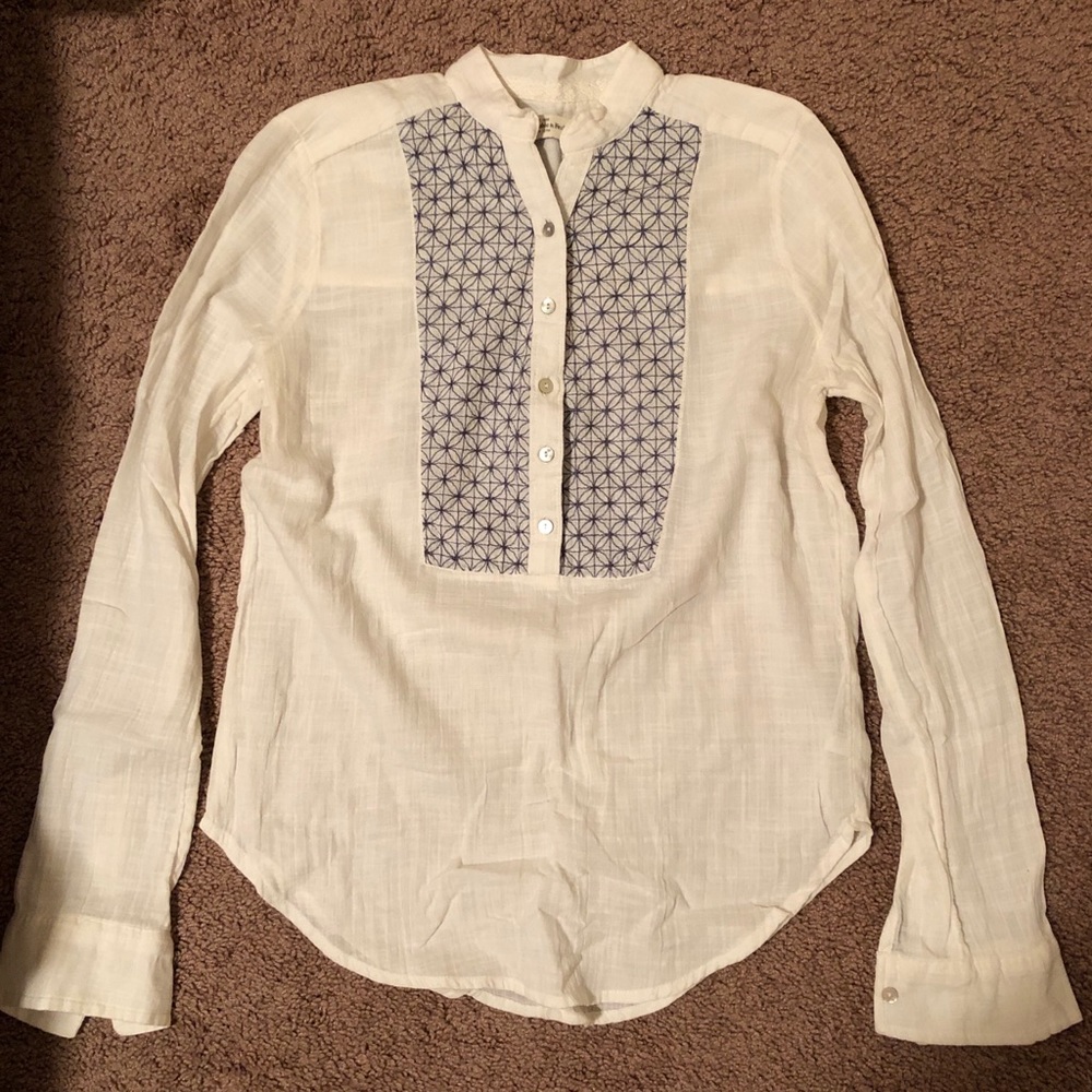 Abercrombie & Fitch white button down shirt